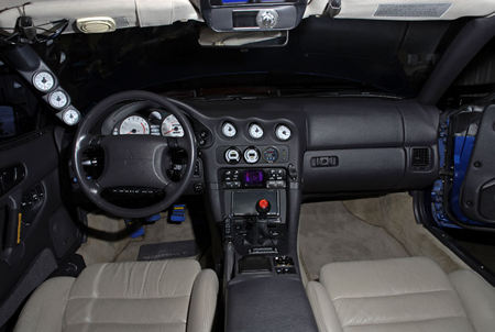 Craig Byron’s 3000GT VR4 photos of custom interior