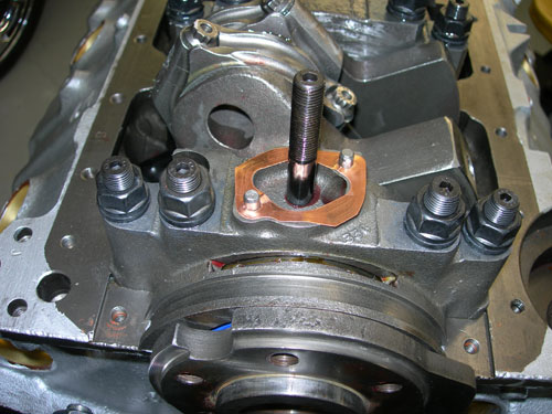 oil pump stud and setting up